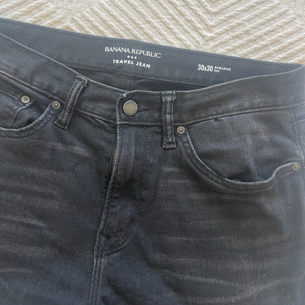 Banana Republic Men’s straight luxe travel Jean black rinse wash size 30x30